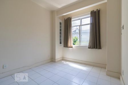 Sala/Quarto de kitnet/studio para alugar com 1 quarto, 21m² em Catete, Rio de Janeiro