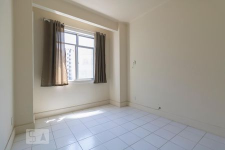 Sala/Quarto de kitnet/studio para alugar com 1 quarto, 21m² em Catete, Rio de Janeiro