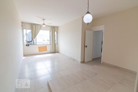 Sala de apartamento para alugar com 3 quartos, 98m² em Tijuca, Rio de Janeiro