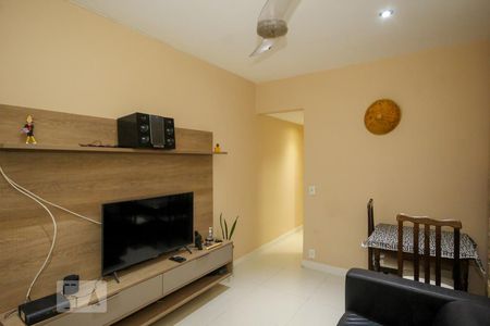 Sala de apartamento para alugar com 2 quartos, 50m² em Leme, Rio de Janeiro