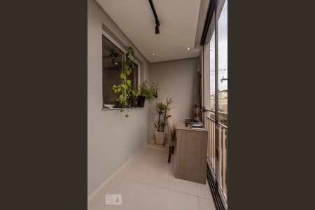 Varanda de apartamento para alugar com 2 quartos, 58m² em Humaitá, Porto Alegre