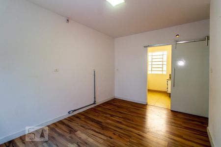 Quarto 2 de casa à venda com 2 quartos, 160m² em Vila Lucia, São Paulo