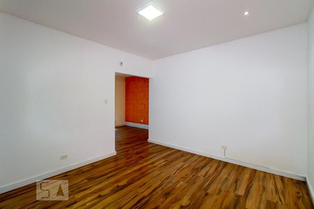 Quarto 1 de casa à venda com 2 quartos, 160m² em Vila Lucia, São Paulo