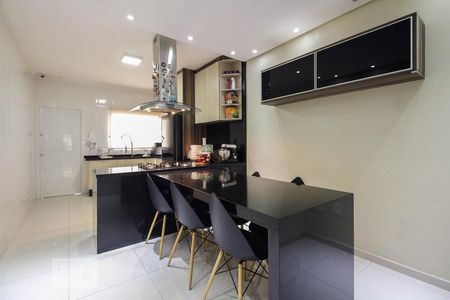 Casa para alugar com 462m², 3 quartos e 4 vagas Casa para alugar com 462m², 3 quartos e 4 vagasCozinha