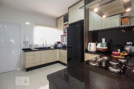 Casa para alugar com 462m², 3 quartos e 4 vagas Casa para alugar com 462m², 3 quartos e 4 vagasCozinha