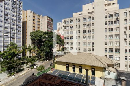 Vista da Sala de apartamento para alugar com 3 quartos, 180m² em Higienópolis, São Paulo