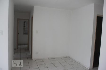 Sala 1 de apartamento para alugar com 3 quartos, 70m² em Vila Mascote, São Paulo