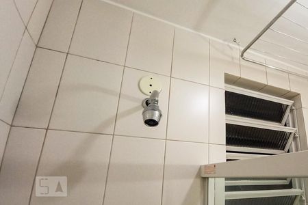 Banheiro Social - Chuveiro de kitnet/studio à venda com 1 quarto, 40m² em Centro, Rio de Janeiro