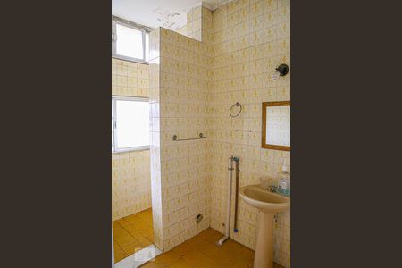 Banheiro de kitnet/studio à venda com 1 quarto, 38m² em República, São Paulo