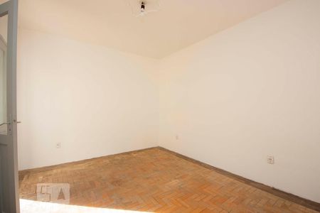Quarto 2 de apartamento para alugar com 2 quartos, 90m² em Rio Branco, Porto Alegre