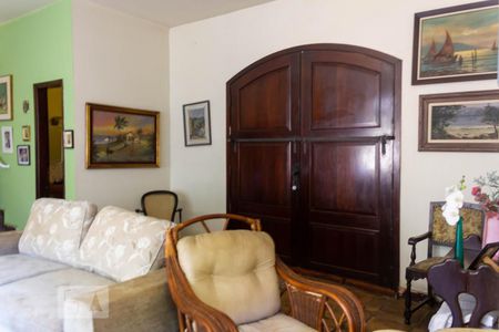 Sala de casa à venda com 3 quartos, 800m² em Santo Amaro, São Paulo