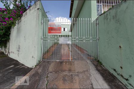 Fachada de casa para alugar com 1 quarto, 40m² em Cidade Antônio Estevão de Carvalho, São Paulo