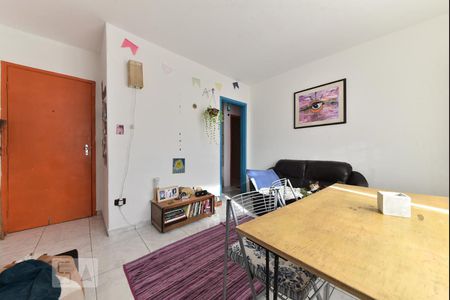 Sala de apartamento à venda com 2 quartos, 59m² em Jardim Calux, São Bernardo do Campo