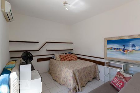 Quarto de apartamento para alugar com 1 quarto, 45m² em Barra, Salvador