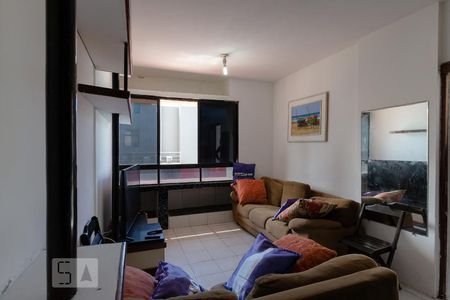 Sala de apartamento para alugar com 1 quarto, 45m² em Barra, Salvador
