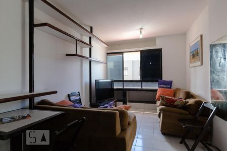 Sala de apartamento para alugar com 1 quarto, 45m² em Barra, Salvador