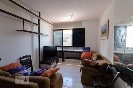 Sala de apartamento para alugar com 1 quarto, 45m² em Barra, Salvador