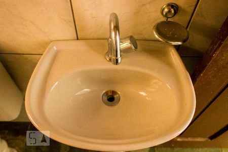 Lavabo de casa à venda com 3 quartos, 150m² em Vila Camilopolis, Santo André