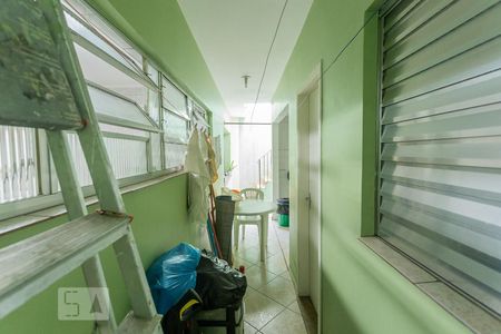 Casa à venda com 250m², 4 quartos e 3 vagas Casa à venda com 250m², 4 quartos e 3 vagasÁrea Externa