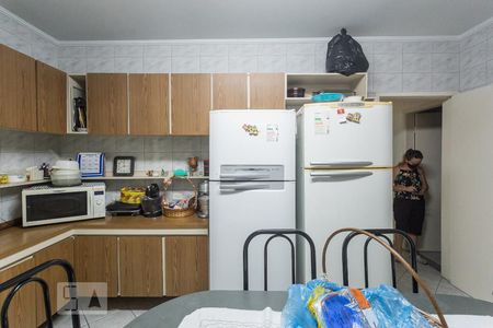 Casa à venda com 250m², 4 quartos e 3 vagas Casa à venda com 250m², 4 quartos e 3 vagasCozinha