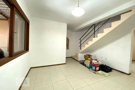 Sala de Estar de casa para alugar com 2 quartos, 80m² em Rondônia, Novo Hamburgo