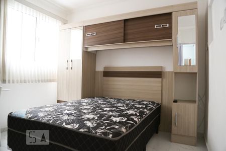 Quarto de kitnet/studio à venda com 1 quarto, 15m² em Planalto Paulista, São Paulo