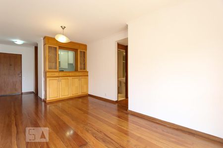 Sala de apartamento à venda com 3 quartos, 75m² em Jardim Ampliação, São Paulo