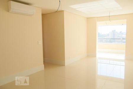 Sala de apartamento à venda com 3 quartos, 117m² em Vila Emir, São Paulo