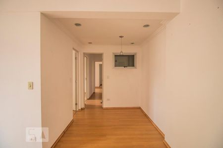 Sala de apartamento à venda com 3 quartos, 76m² em Vila Mira, São Paulo