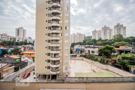 Vista de apartamento à venda com 3 quartos, 76m² em Vila Mira, São Paulo
