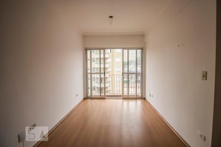 Sala de apartamento à venda com 3 quartos, 76m² em Vila Mira, São Paulo