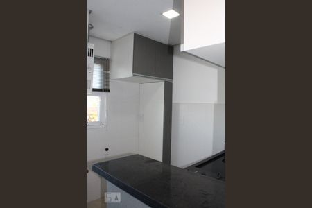 Cozinha de apartamento à venda com 1 quarto, 38m² em Estância Velha, Canoas