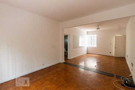 Sala de apartamento para alugar com 2 quartos, 100m² em Cerqueira César, São Paulo