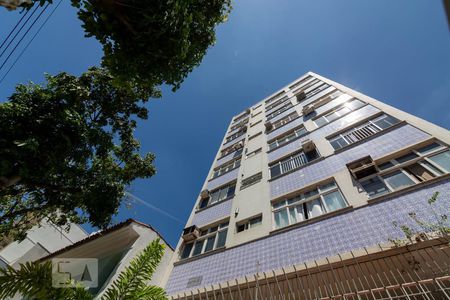 Fachada de apartamento à venda com 3 quartos, 80m² em Vila Isabel, Rio de Janeiro