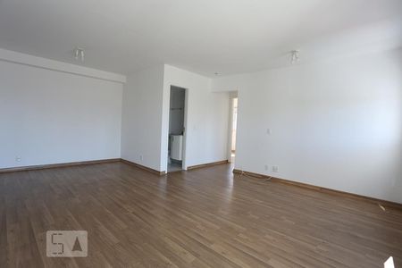 Sala de apartamento para alugar com 2 quartos, 70m² em Ferreira, São Paulo