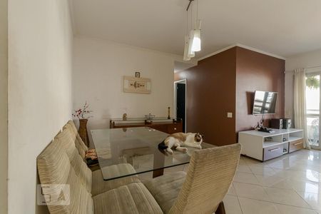 Sala de apartamento à venda com 3 quartos, 83m² em Vila Gumercindo, São Paulo