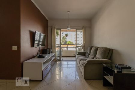 Sala de apartamento à venda com 3 quartos, 83m² em Vila Gumercindo, São Paulo