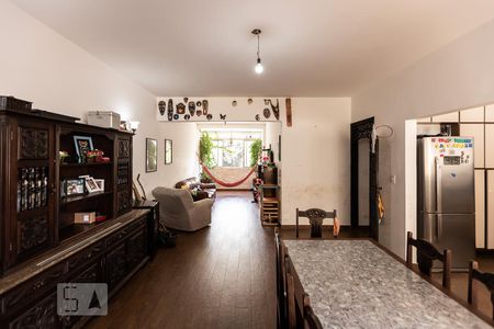 Sala de apartamento à venda com 2 quartos, 130m² em Bela Vista, São Paulo