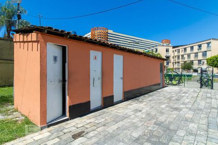 Banheiro Área Comum de apartamento à venda com 2 quartos, 45m² em Irajá, Rio de Janeiro