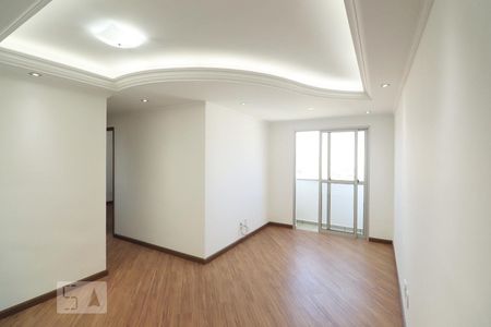 Sala de apartamento para alugar com 2 quartos, 58m² em Vila Valparaiso, Santo André