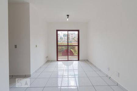 Detalhe Sala de apartamento para alugar com 2 quartos, 55m² em Jardim das Bandeiras, Campinas