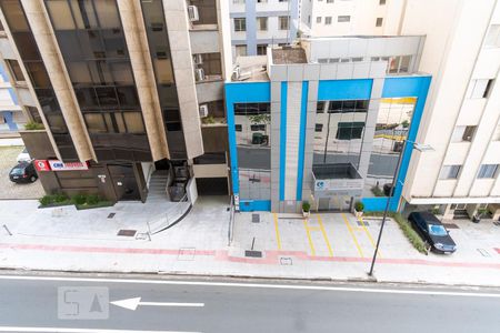 Vista da Sala de apartamento para alugar com 1 quarto, 50m² em Centro, Campinas