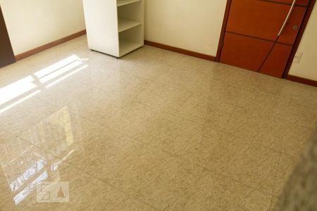 piso da sala de apartamento à venda com 1 quarto, 48m² em São Cristóvão, Rio de Janeiro
