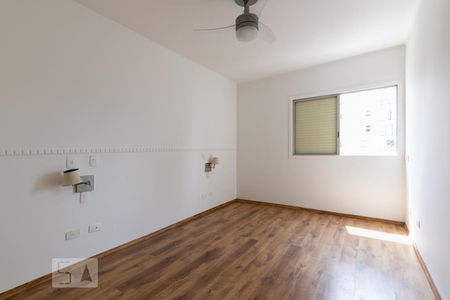 Suite de apartamento à venda com 3 quartos, 127m² em Indianópolis, São Paulo