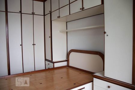 Quarto 2 de casa à venda com 3 quartos, 91m² em Jabaquara, São Paulo