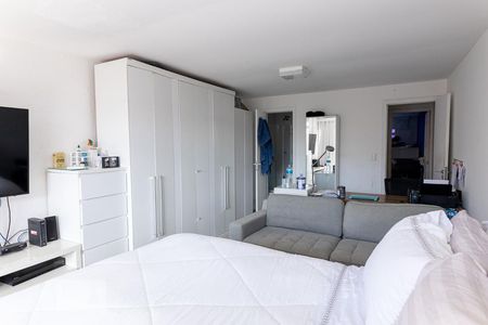 Suite de apartamento à venda com 4 quartos, 220m² em Barra da Tijuca, Rio de Janeiro