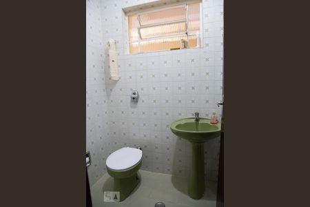 Lavabo de casa à venda com 3 quartos, 213m² em Cipava, Osasco