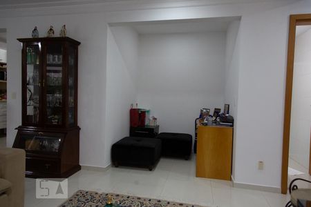 Sala de apartamento à venda com 3 quartos, 96m² em Vila Olímpia, São Paulo