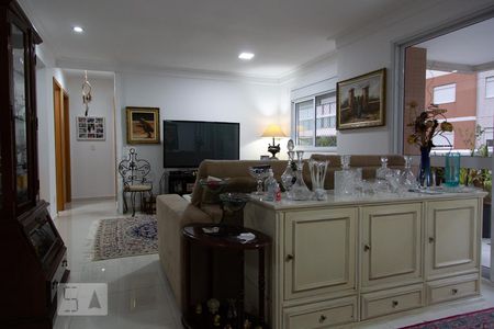 Sala de apartamento à venda com 3 quartos, 96m² em Vila Olímpia, São Paulo