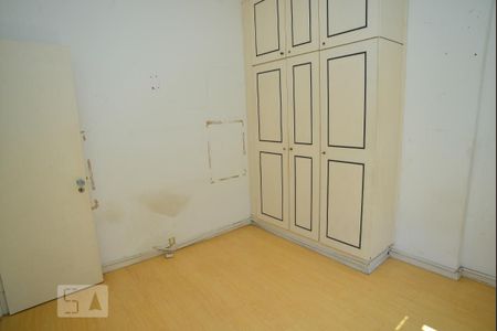 Quarto 2 de apartamento para alugar com 2 quartos, 70m² em Laranjeiras, Rio de Janeiro